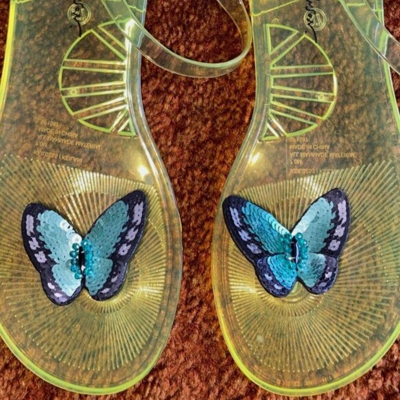 Betsey Johnson Clear Yellow Keilani Butterfly Sequins Jelly Sandals Size 7M NWOT - Picture 4 of 5